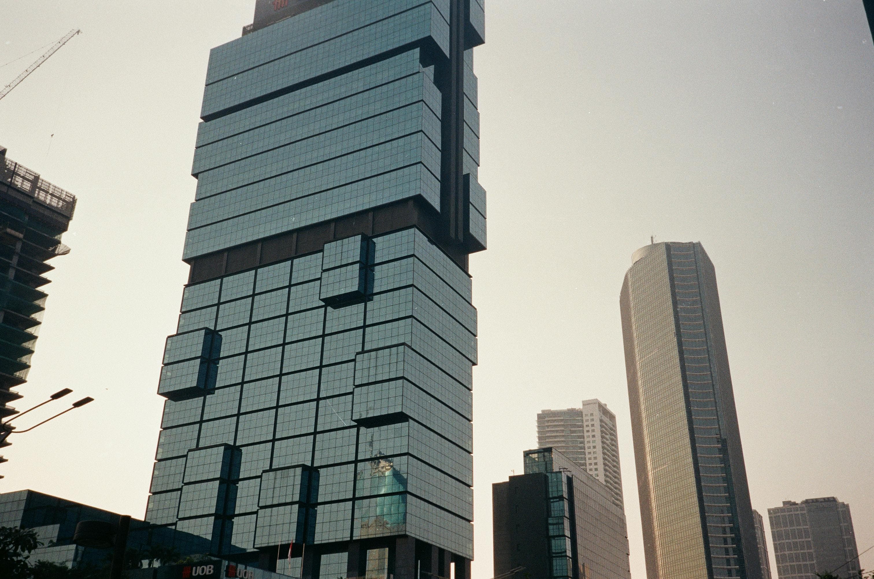 Retail & Shopping Centers